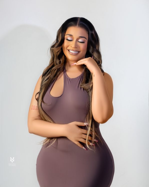 Keisha Backless Bodycon Dress